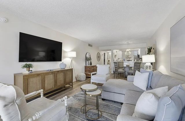 5722 Coral Lake Drive #210, Margate