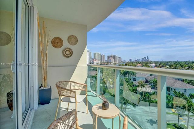 19380 Collins Avenue #718, Sunny Isles Beach