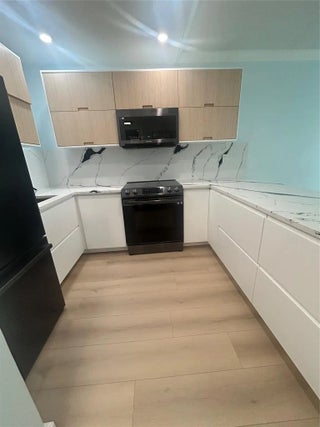 Photo of Listing #F10555321