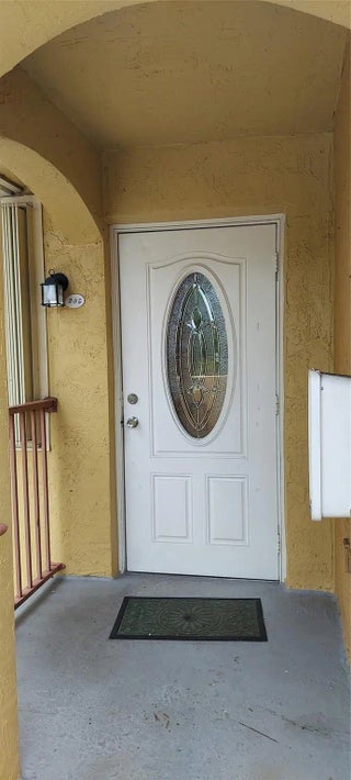 Photo of Listing #F10555575