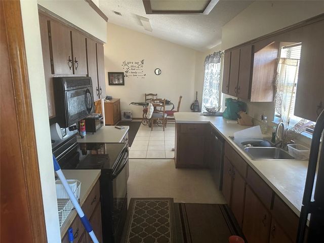 5 of 7 - 813 Seven Gables Circle, Palm Bay, FL