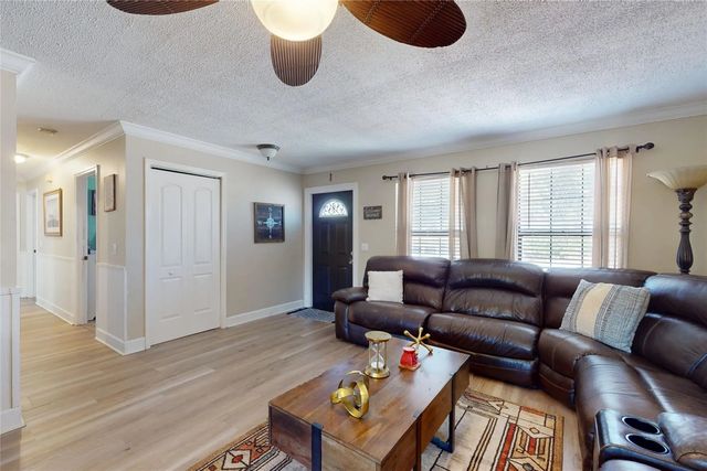 2 of 37 - 7105 Coquina Avenue, Fort Pierce, FL