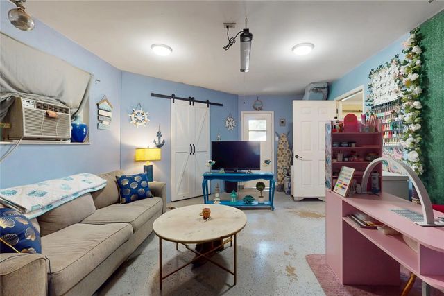 4 of 37 - 7105 Coquina Avenue, Fort Pierce, FL
