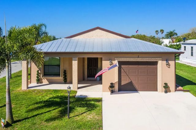 2 of 13 - 36 Alta Loma, Port St. Lucie, FL