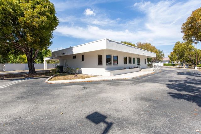 2 of 30 - 2419 S Seacrest Boulevard, Boynton Beach, FL