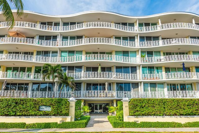 2 of 20 - 227 Australian Avenue #2c, Palm Beach, FL