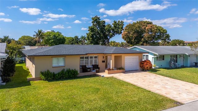 2 of 30 - 5607 Nw 49th Avenue, Tamarac, FL