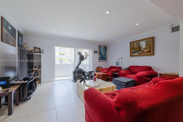 7401 Sw 82nd Street #109s, Miami