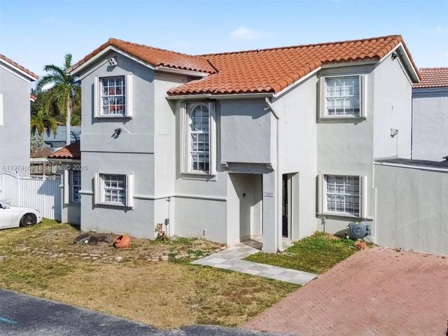 12689 Nw 10th Way, Miami