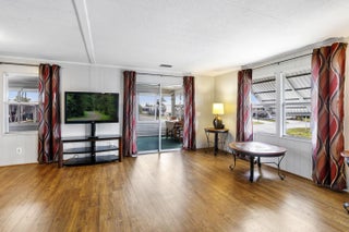 Photo of Listing #R11167972