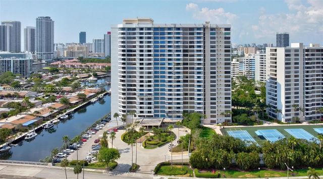 2500 Parkview Drive #1914, Hallandale Beach