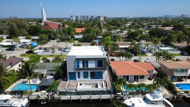 5 of 10 - 2336 Se 13th Court, Pompano Beach, FL