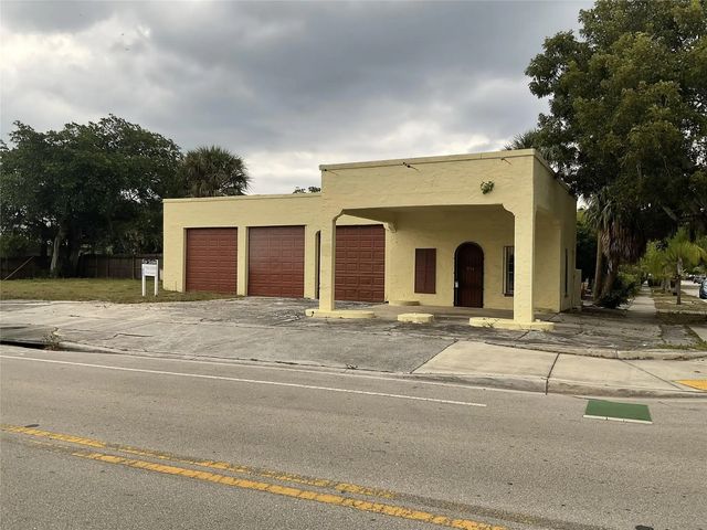 3712 S Olive Avenue, West Palm Beach