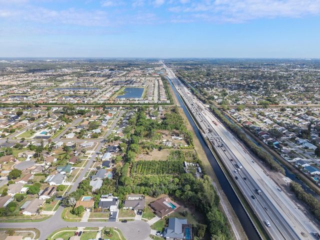 5 of 16 - 5387 80th Trail S, Lake Worth, FL