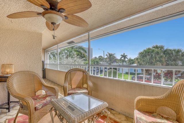 5 of 30 - 1100 Surf Road #215, Singer Island, FL