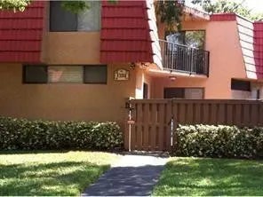 Photo of Listing #F10555733