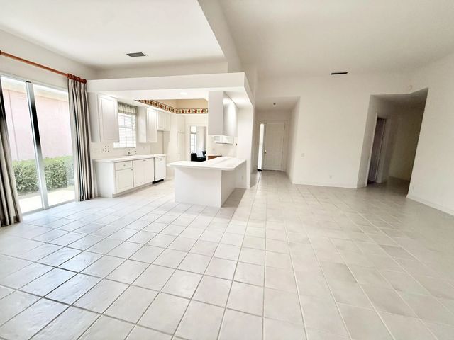 4 of 54 - 7800 Quida Drive, West Palm Beach, FL