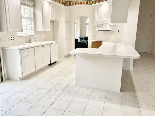 5 of 54 - 7800 Quida Drive, West Palm Beach, FL