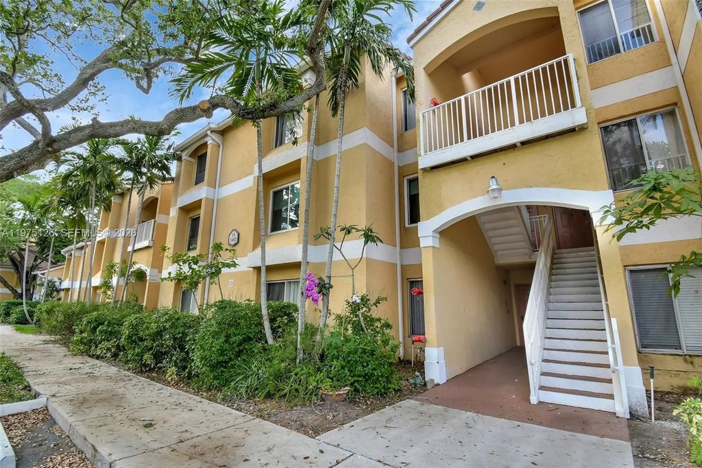 2445 Nw 33rd Street #1410, Oakland Park
