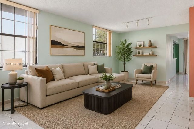 12253 Sw 16th Terrace #108-m, Miami