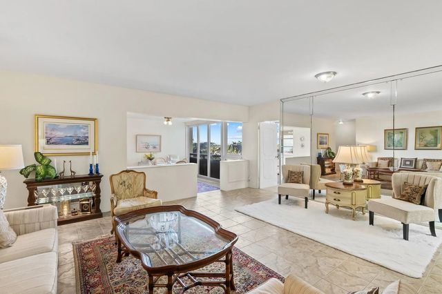 4 of 28 - 3200 Ne 36th Street #612, Fort Lauderdale, FL
