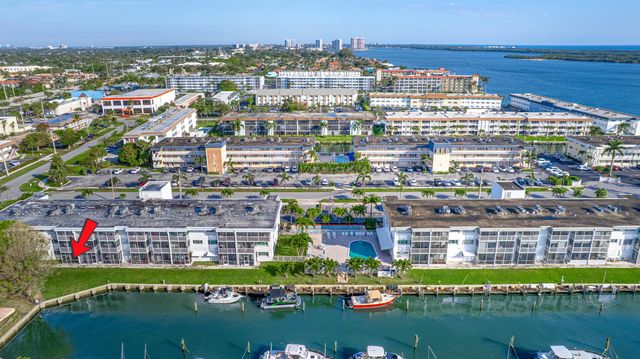 130 Doolen Court #108, North Palm Beach