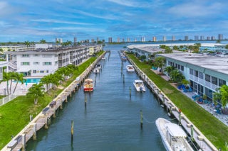 Photo of Listing #R11168082