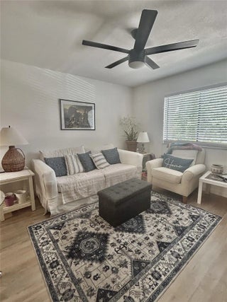 Photo of Listing #F10555454