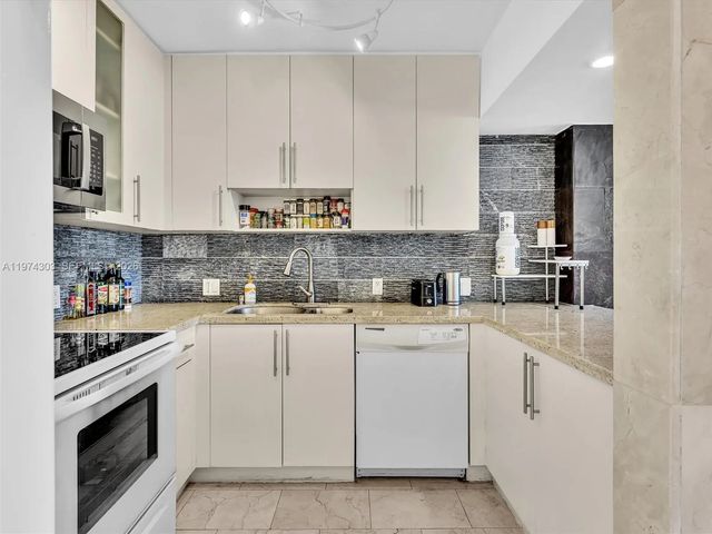 3 of 45 - 20335 W Country Club Drive #310, Aventura, FL