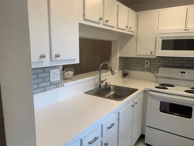 3 of 13 - 9081 Lime Bay Boulevard #214, Tamarac, FL