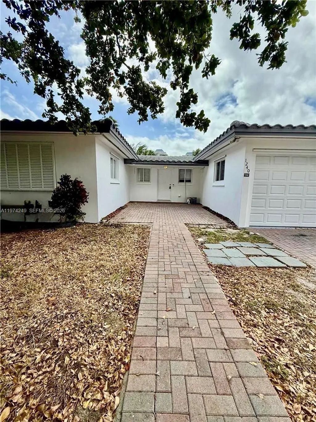 1240 Ne 83rd Street #1240, Miami
