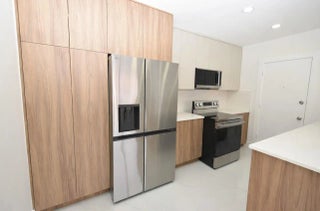 Photo of Listing #F10555827