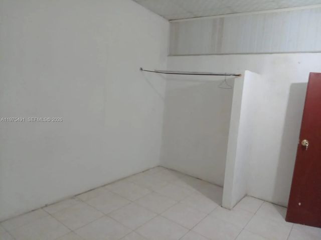 4 of 21 - 4150 Santa Clara, , 