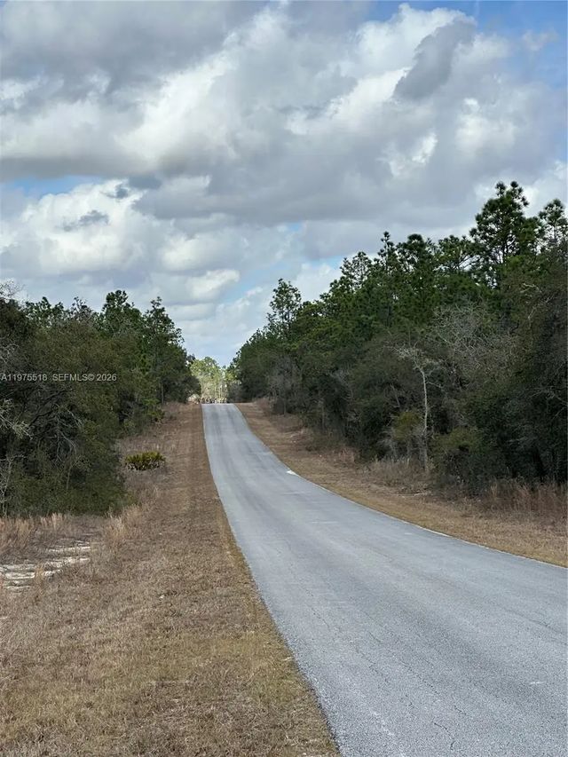 4 of 8 - N/A, , FL