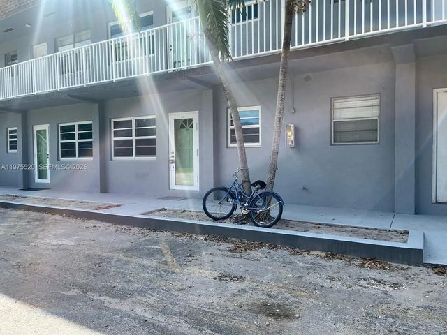 N/A, Dania Beach
