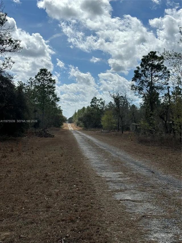 4 of 9 - N/A, , FL