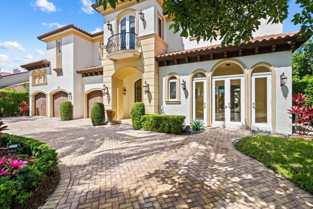 861 Nafa Drive, Boca Raton