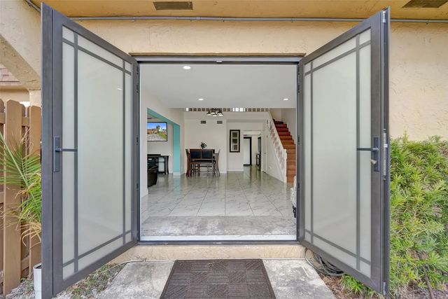 3541 Nw 95th Terrace #202, Sunrise