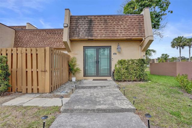 2 of 35 - 3541 Nw 95th Terrace #202, Sunrise, FL