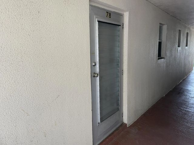 5 of 73 - 506 Davis Road #78, Palm Springs, FL