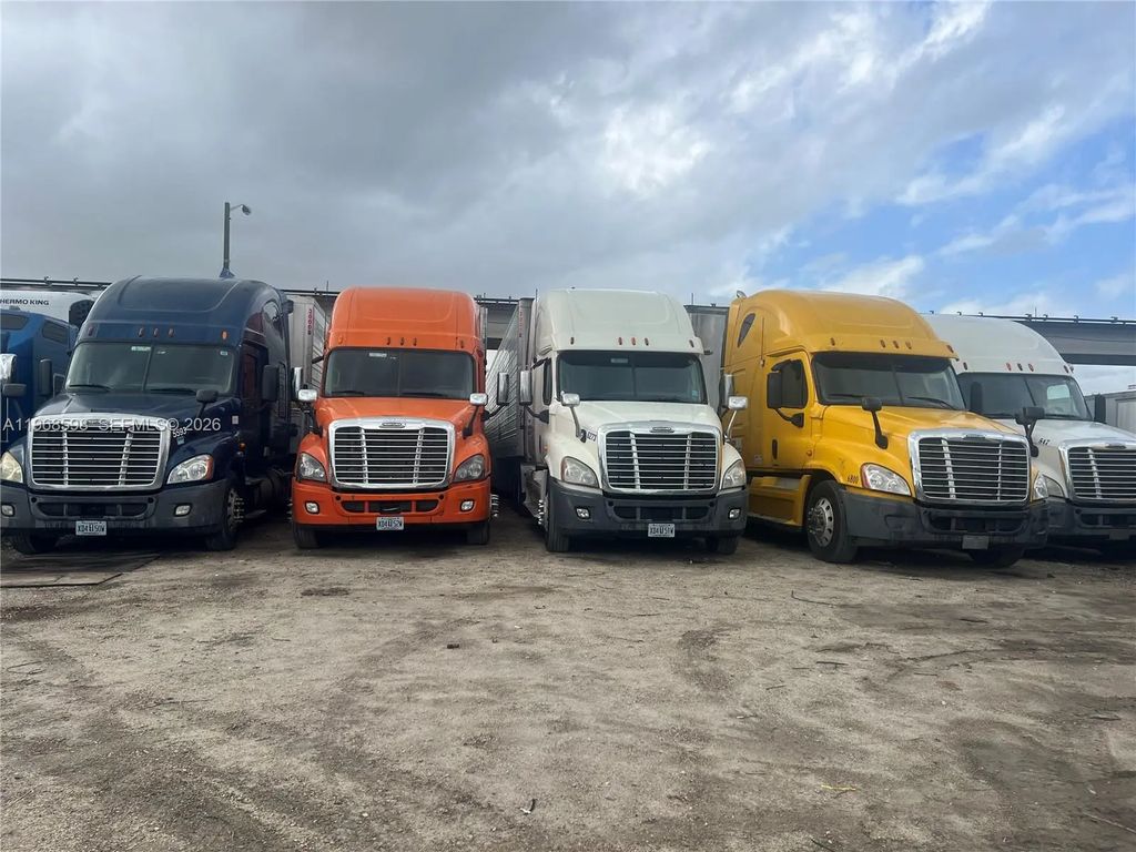 N/A, Hialeah