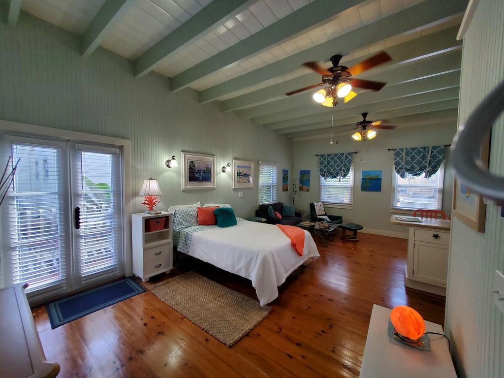 226 Ne 1st Avenue #key Lime Suite, Delray Beach