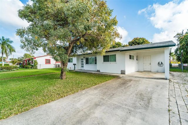 2 of 43 - 241 W 20th Street, Riviera Beach, FL