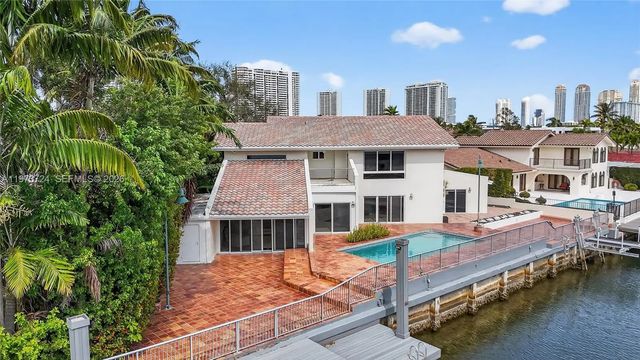 2 of 45 - 3226 Ne 168th Street, North Miami Beach, FL