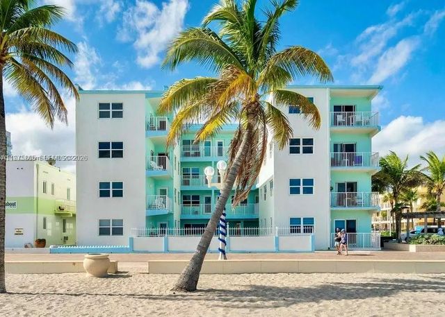 2 of 24 - 2600 N Surf Road #403, Hollywood, FL