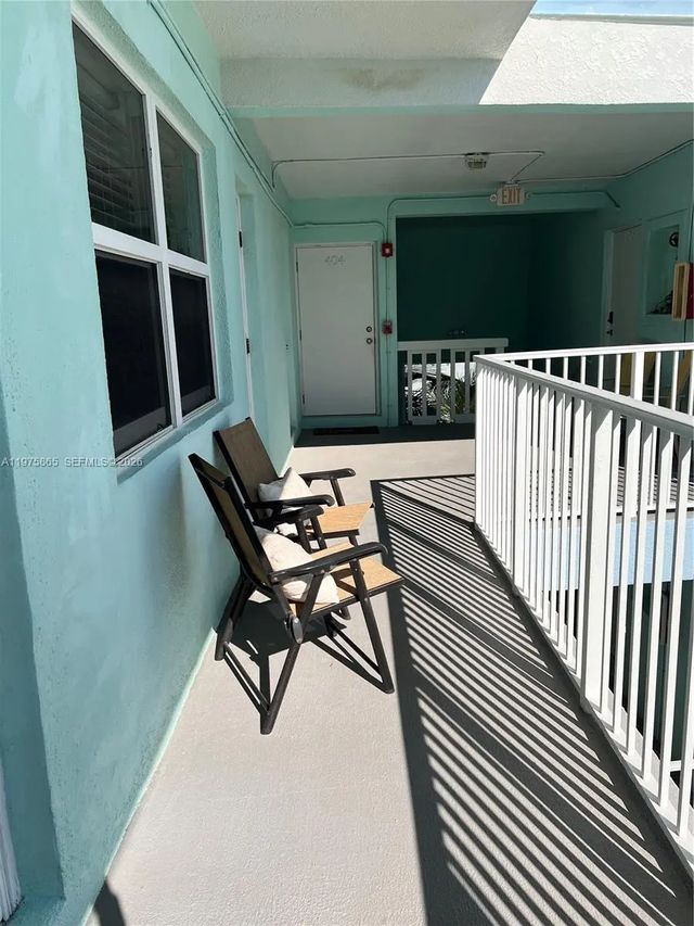 4 of 24 - 2600 N Surf Road #403, Hollywood, FL