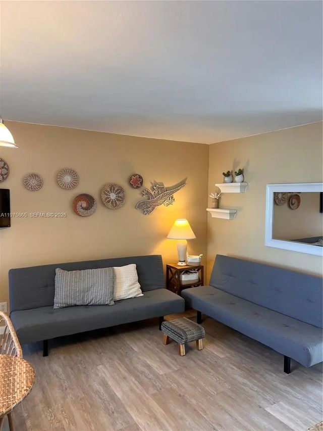 5 of 24 - 2600 N Surf Road #403, Hollywood, FL