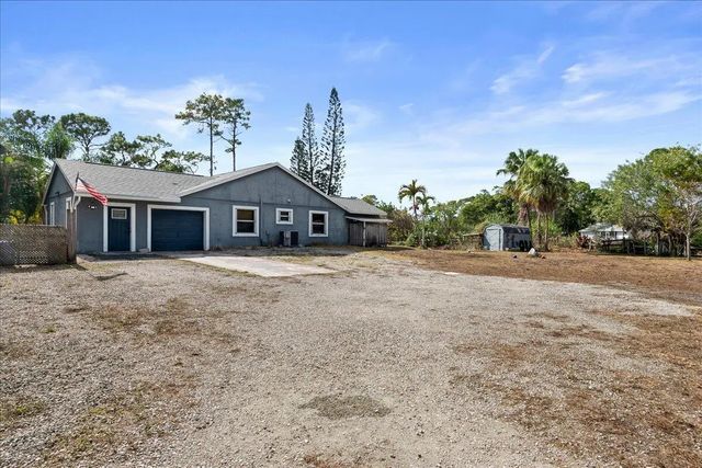 5 of 37 - 14537 77th Place N, Loxahatchee, FL