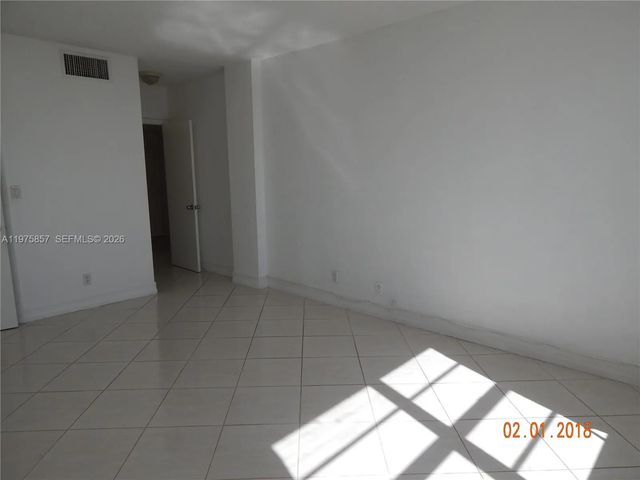 5 of 10 - 1455 N Treasure Drive #4l, North Bay Village, FL