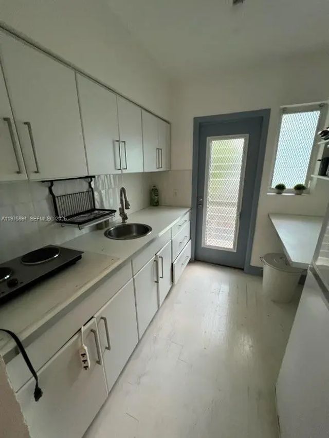 761 Euclid Avenue #12b, Miami Beach